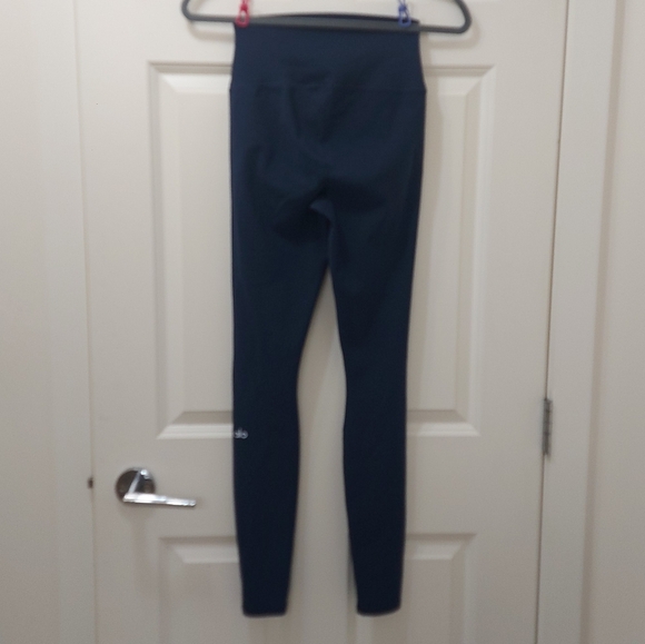 ALO Ripped Warrior leggings - Picture 5 of 9